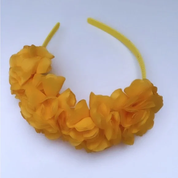 “Elegant HeadBand for Girls in Yellow: Light Up Your Day" - Picture 5 of 5